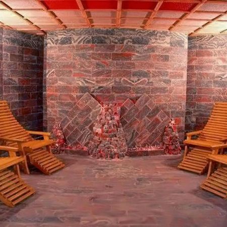 Olimpija Hotel & Spa 다우가프필스 외부 사진
